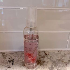 Bath and Body Works - Sweet Pea Body Splash